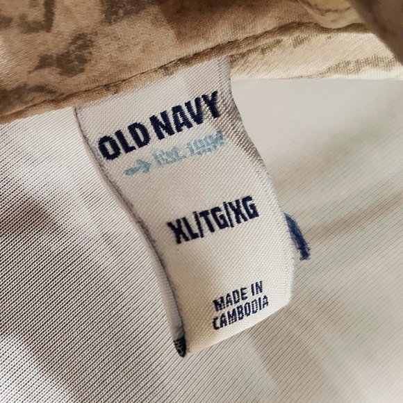 Chiffon Snake Pattern Button top beige XL - Picture 6 of 7